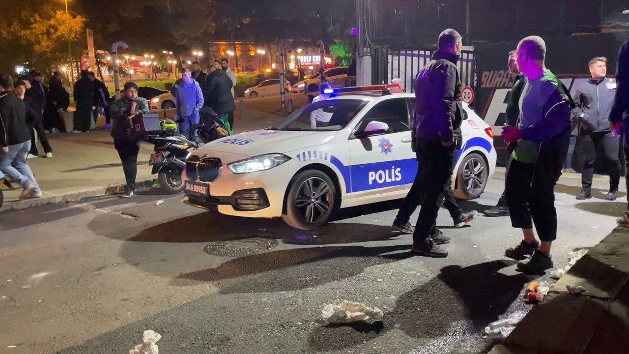 Beşiktaş'ta taraftarlar arasında silahlı kavga: 1 yaralı
