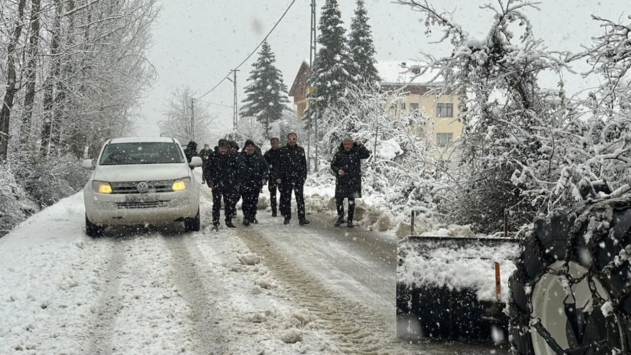Bartın'da 30 köy yolu ulaşıma kapandı