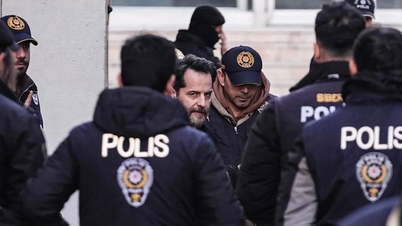 Erden Timur Galatasaray camiasına kırgınlığını anlattı: Yalandan bir kere ziyaret ettiler