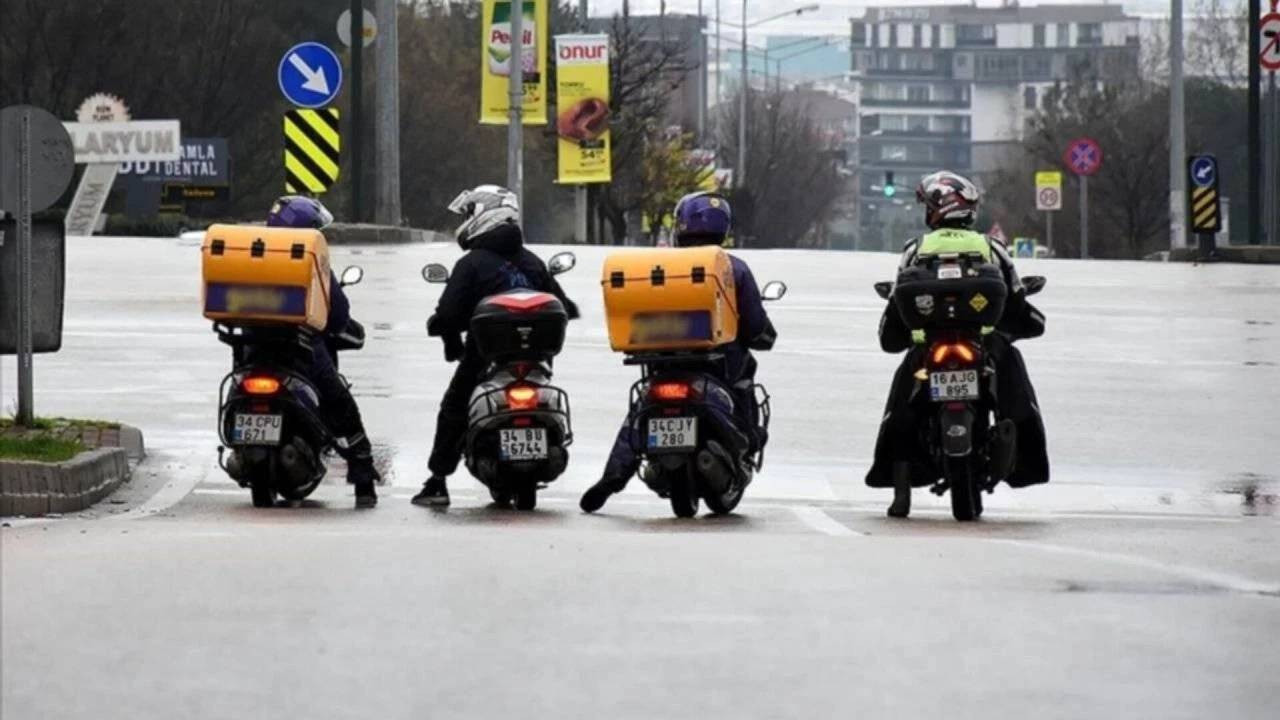 Motokuryelerin ücretlerine yüzde 47 zam... Aylık 100 bin liradan fazla kazanıyorlardı