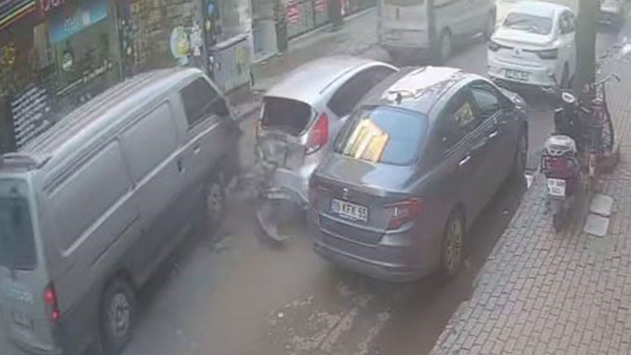 Otomobildeki çocuklar  büyük şoka yaşadı!