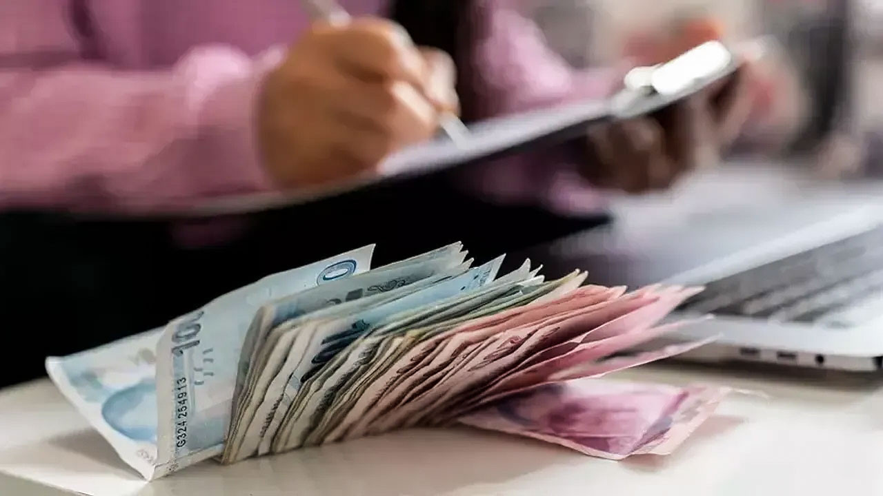 Milyonlarca emekli bu haberi bekliyordu! İşte o rakamın merak edileni