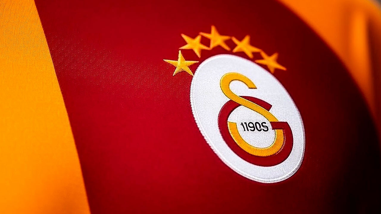 Galatasaray orta sahada vitesi 5’e taktı! Transferde yer yerinden oynayacak