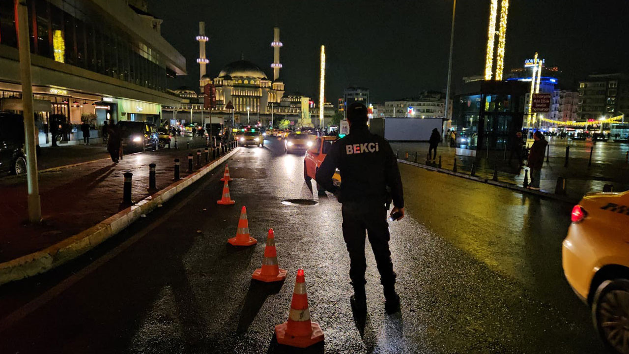 Taksim’de helikopter destekli 'Huzur İstanbul' uygulaması