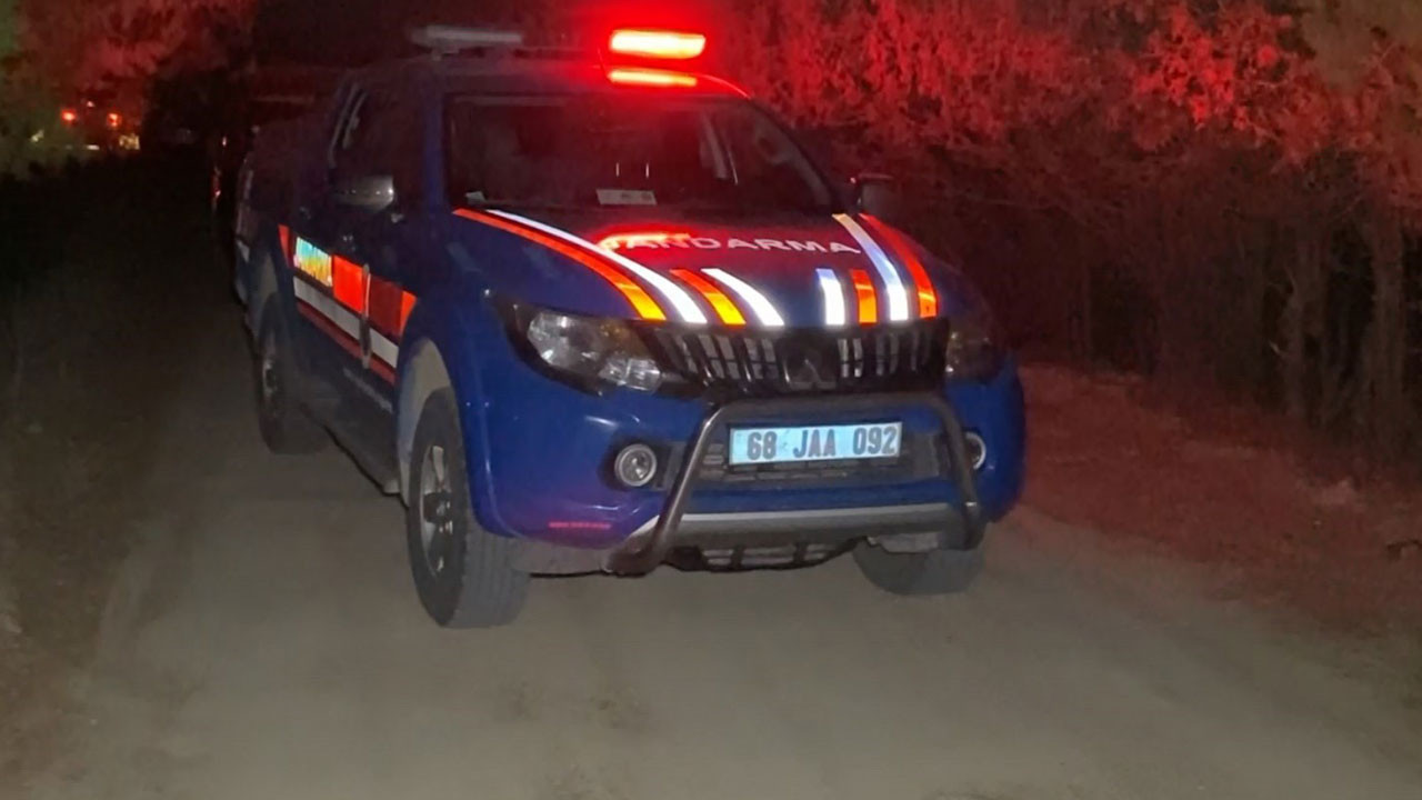 Rüzgardan uçan çatı kadını hayattan kopardı