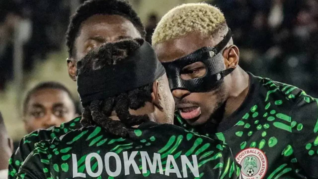 Osimhen'in ülkeyi terk edeceği konuşuluyordu! "Bundan sonra umarım..."