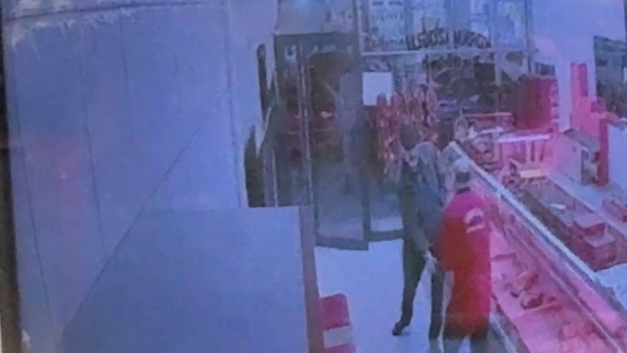 İki kardeşin yaralandığı silahlı kavga kamerada