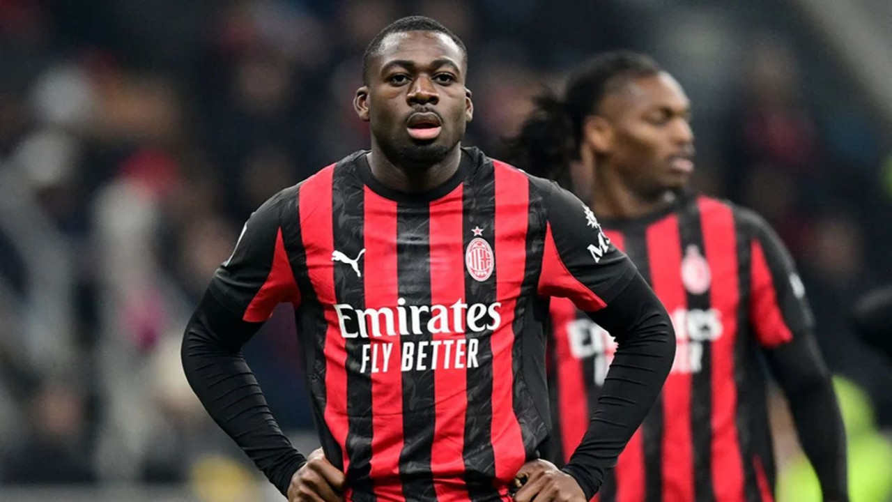 Galatasaray'dan 25 milyon Euro: Abdullah Kavukcu yıldız futbolcuyu almaya gitti