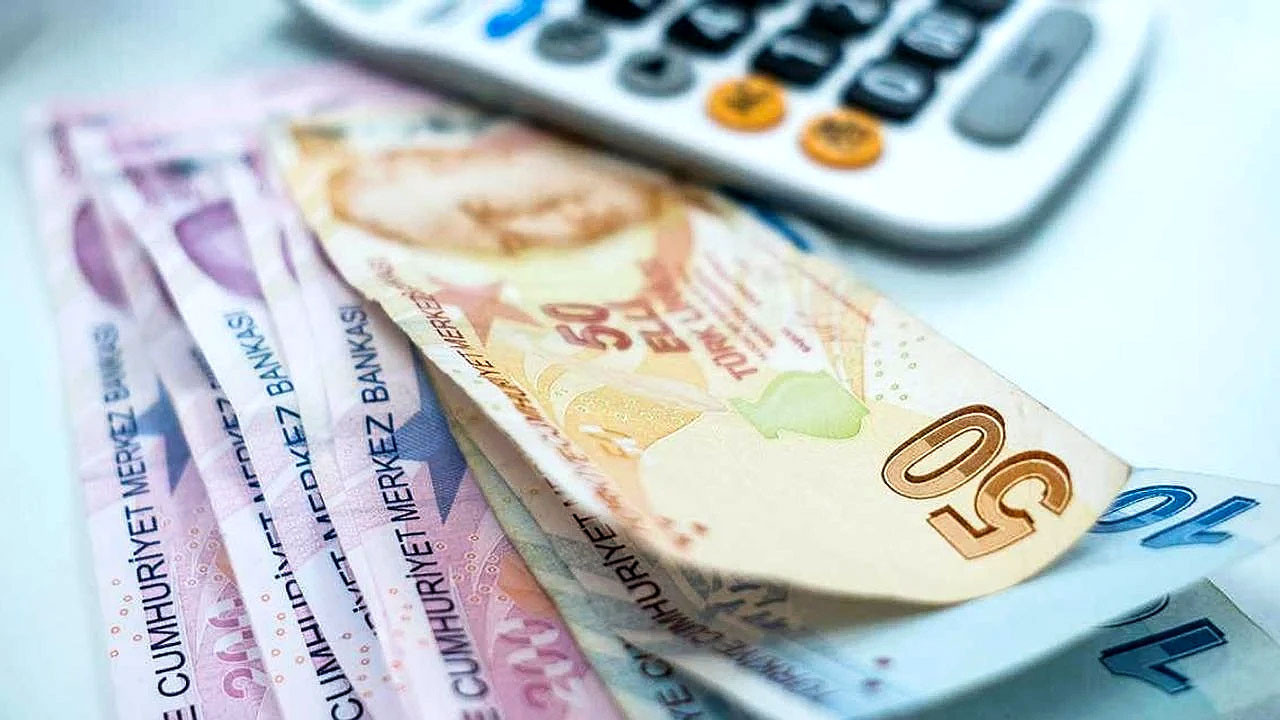 Emeklinin bayram ikramiyesi belli oldu! O tarihte hesaplarda olacak