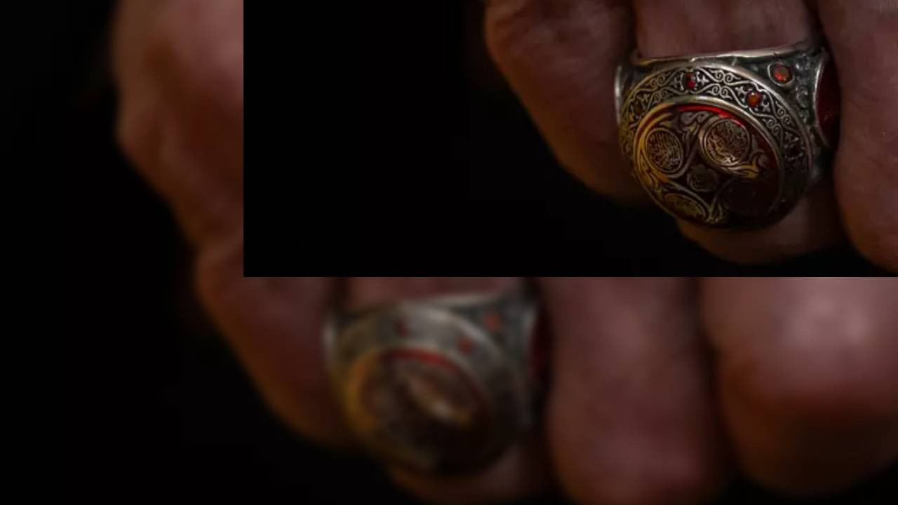 Devlet Bahçeli'nin yüzüğü ve rozeti gündem oldu! S…