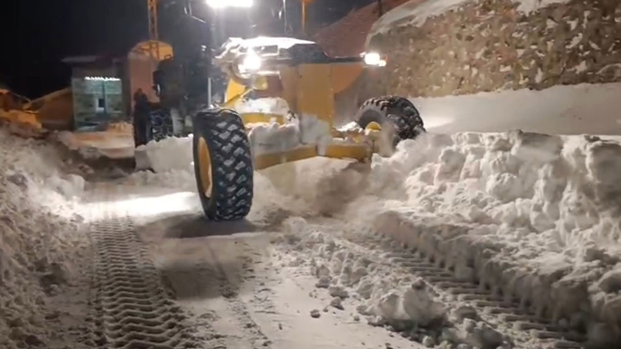 Gümüşhane'nin zirvelerinde kar seferberliği