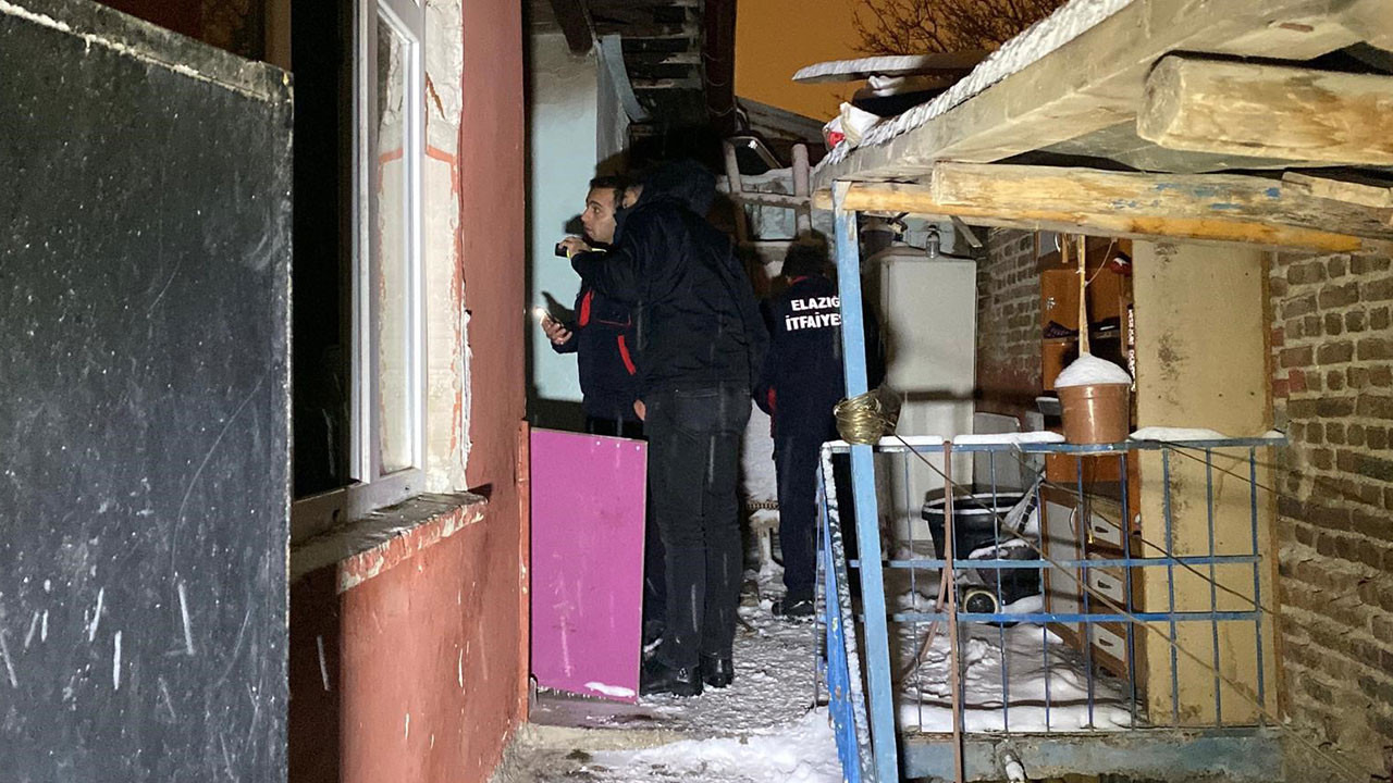 Elazığ’da ev yangını: Engelli genç kız hayatını kaybetti