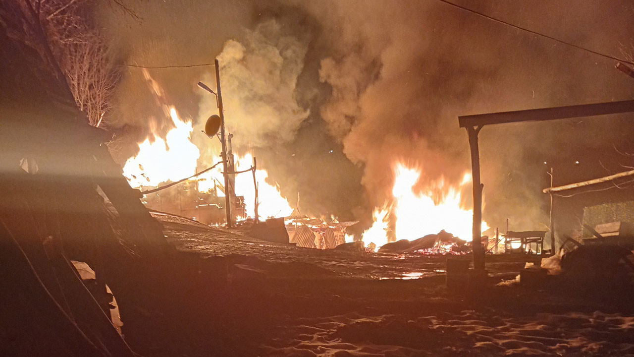 Ordu'da evini ateşe veren şahıs ağaçta asılı halde bulundu