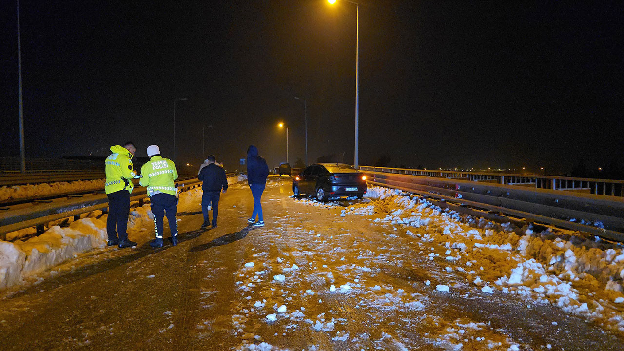 Gaziantep'te buzlanma nedeniyle kaza: 1 yaralı