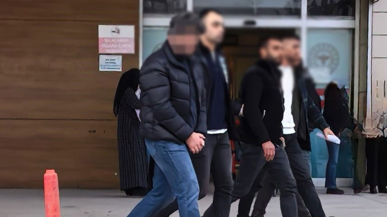 Polis kılığına girip 3 milyonluk vurgun yaptılar