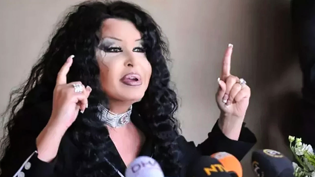 Bülent Ersoy'un eski soyadını duyan şaşırıyor! Bakın neden değişmiş