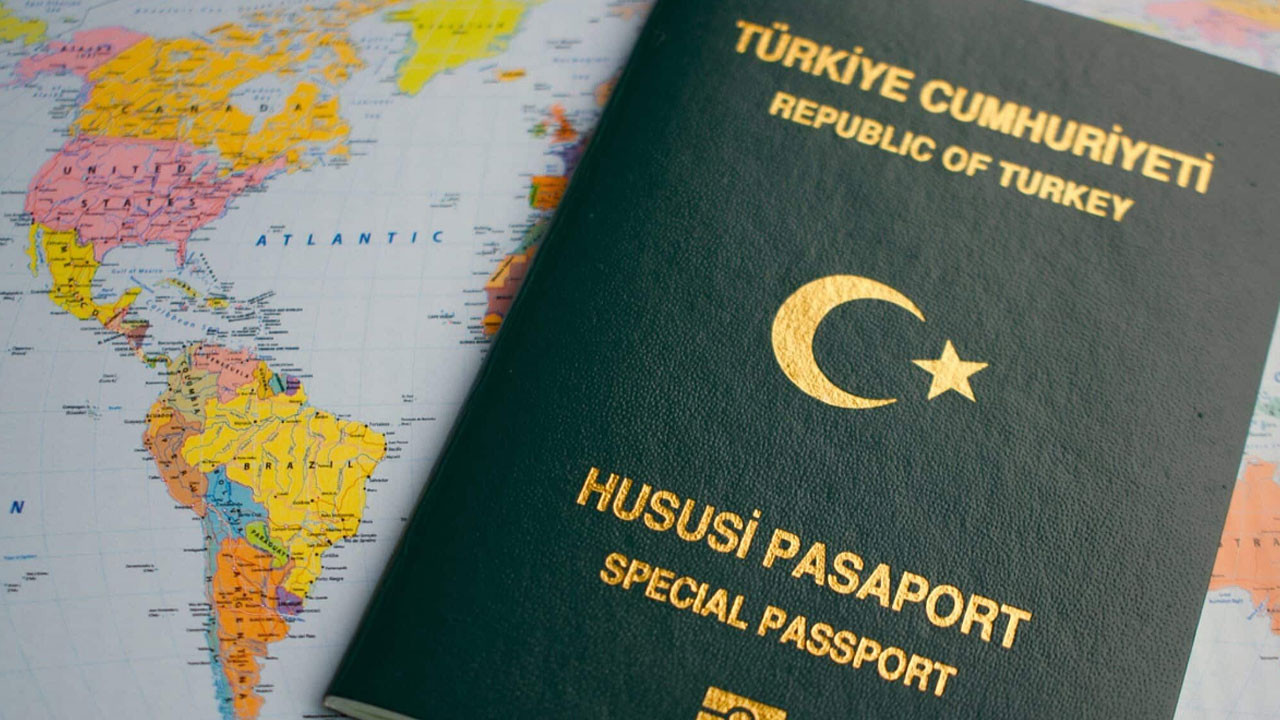 Yeşil pasaportlara kısıtlama geliyor! Bir dönem sona eriyor