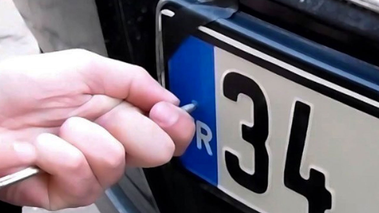 Radikal karar! Araçlarda yeni plaka dönemi