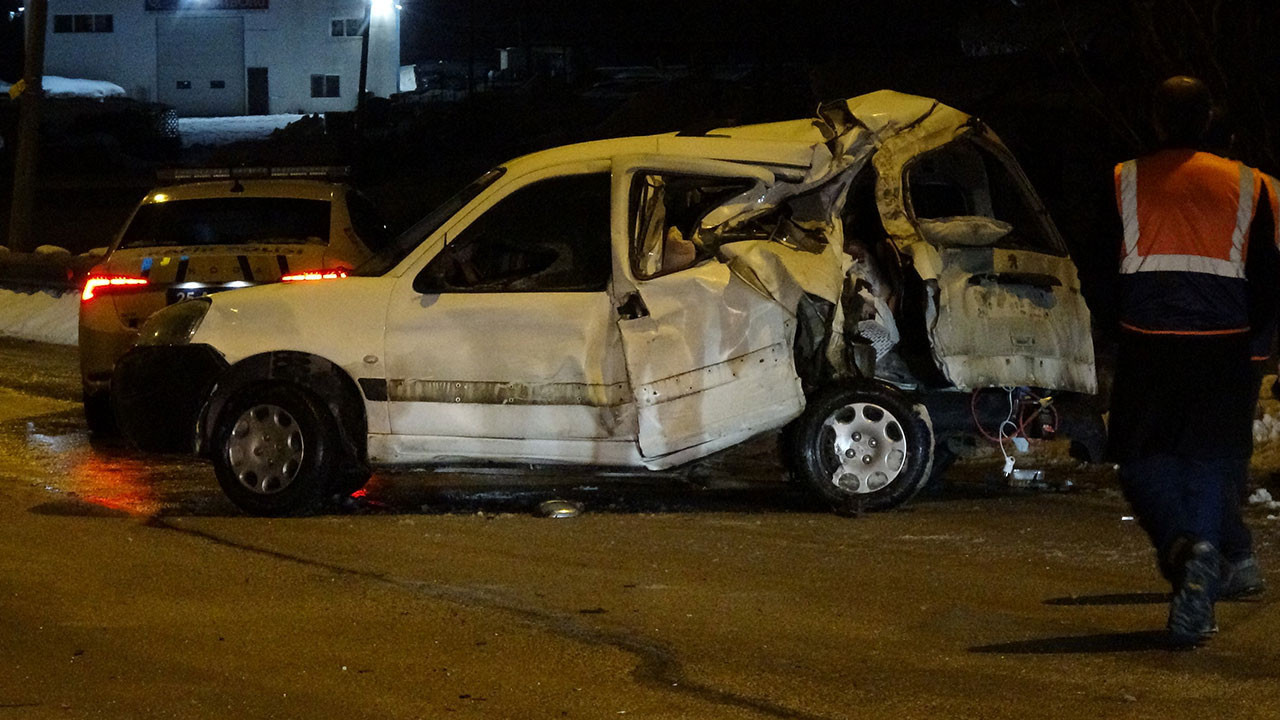 Erzurum'da trafik kazası: 2 yaralı