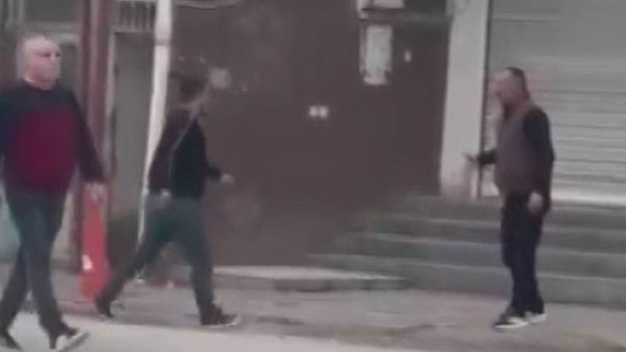 Tartıştığı kişiyi ayağından vurdu