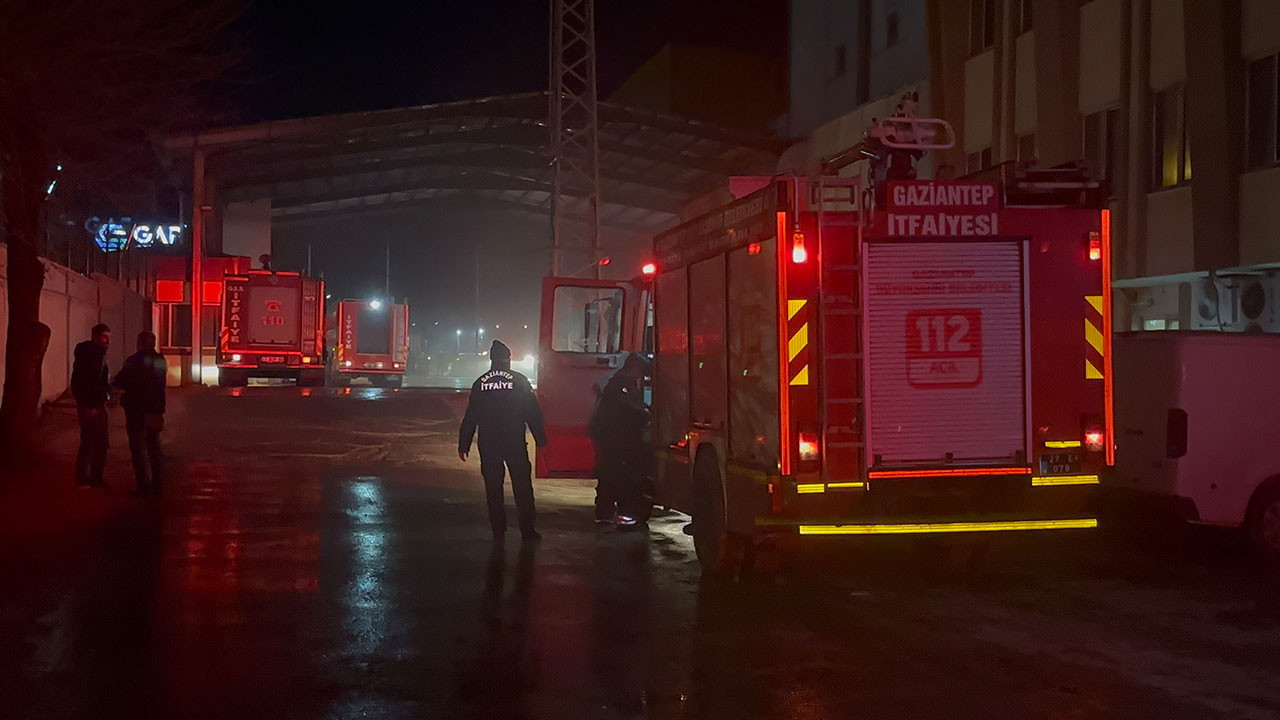 Gaziantep’te makarna fabrikasında yangın