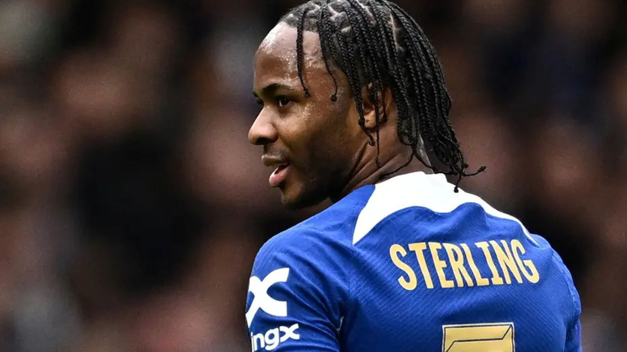 Chelsea’den ayrılan Sterling, Türkiye’ye gelmek istemedi