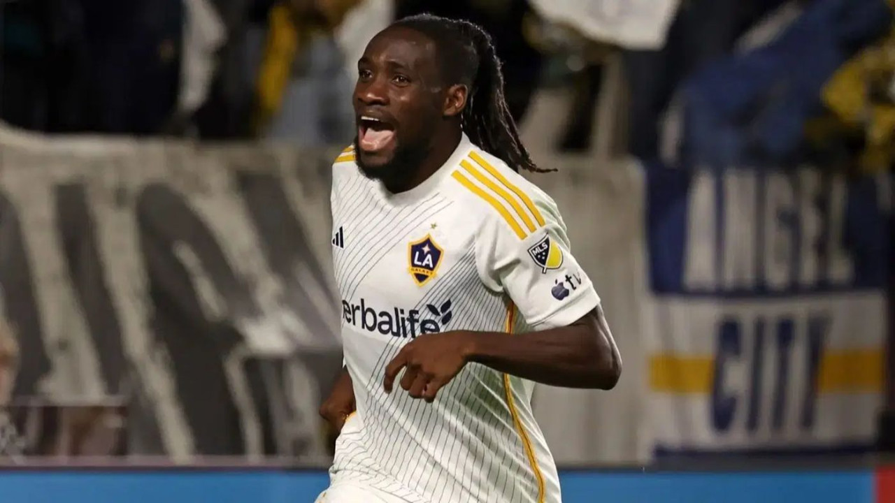 Trabzonspor, Joseph Paintsil transferini bitirmek için Los Angeles Galaxy ile temaslarda