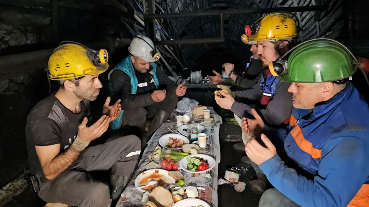 İlk sahuru mesaide yaptılar