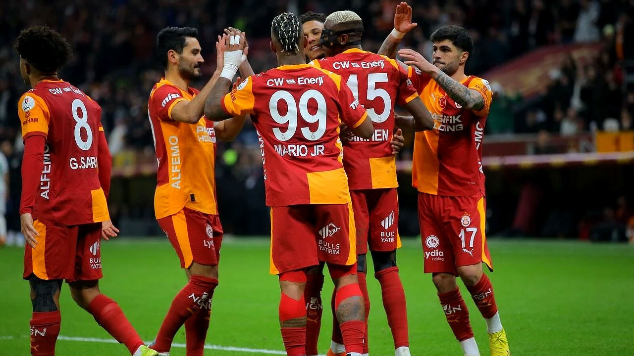 Süper Lig kadro değerleri güncellendi! Galatasaray'dan rakiplerine inanılmaz fark