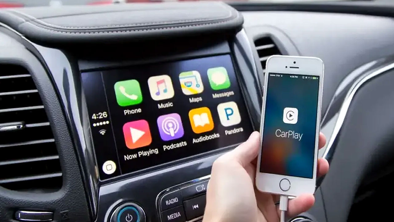 Milyonlarca sürücünün kafası karıştı! Araçlarda multimedya ekran yasak mı?