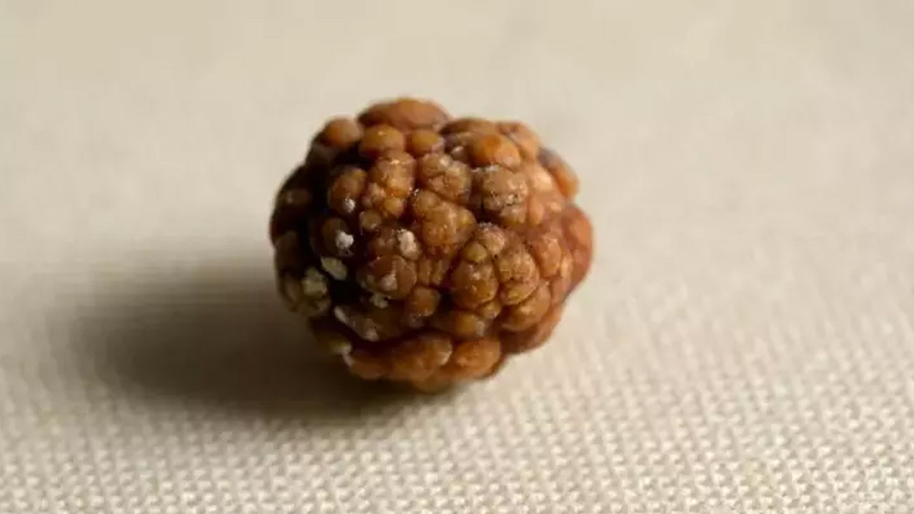 Cebinizde taşıyor olabilirsiniz! Gram altını tahtından etti