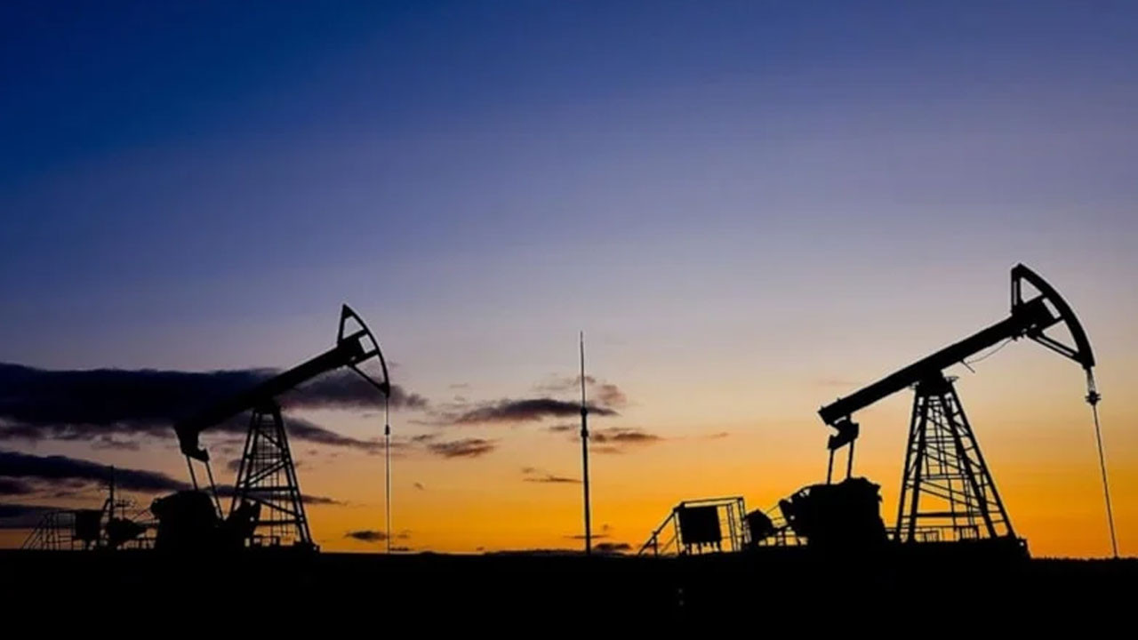 Trump'ın İran mesajı petrol uçuşa geçti: Kritik eşik aşıldı