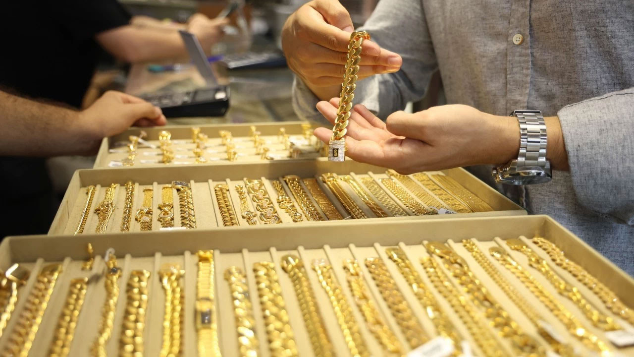 İnternetten altın satışında rekor: Uzmanlardan sahte altın ve dolandırıcılık uyarısı