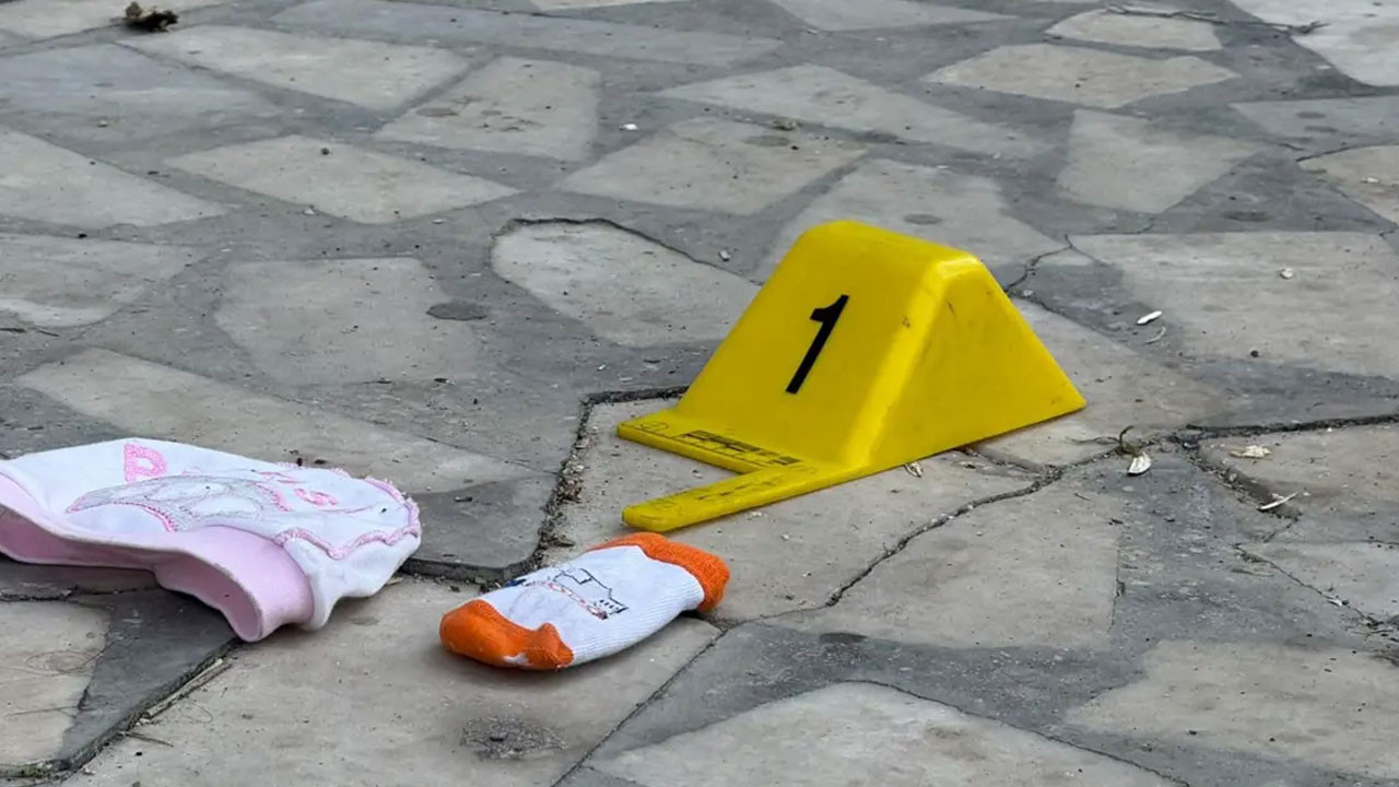 İstanbul'da korkunç olay: Yol kenarında bir bebeğin cansız bedeni bulundu