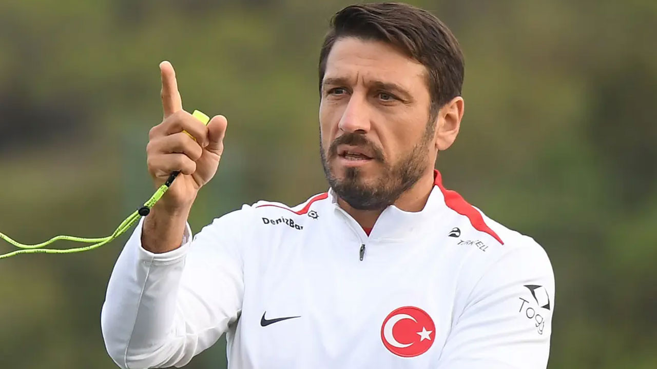 U21 Milli Takım Teknik Direktörü Egemen Korkmaz, Hırvatistan maçında fenalaştı