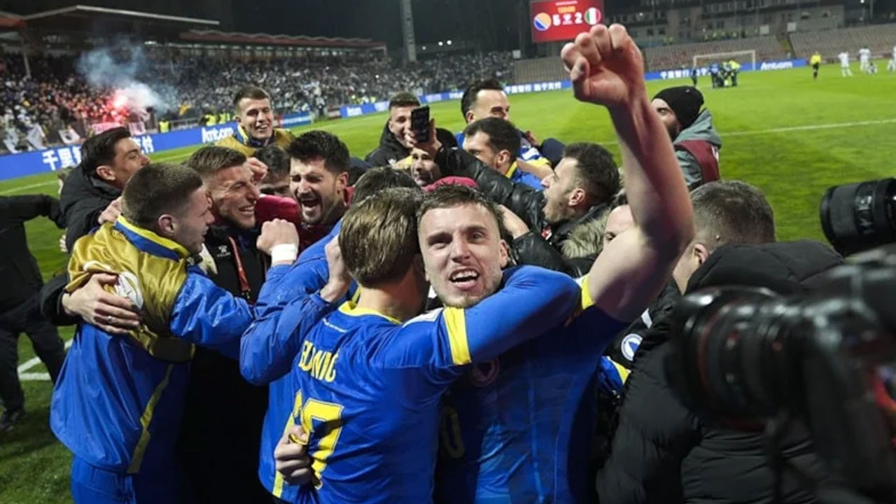 Bosna Hersek'ten tarihi zafer! İtalya'yı geçip Dünya Kupası'na gittiler