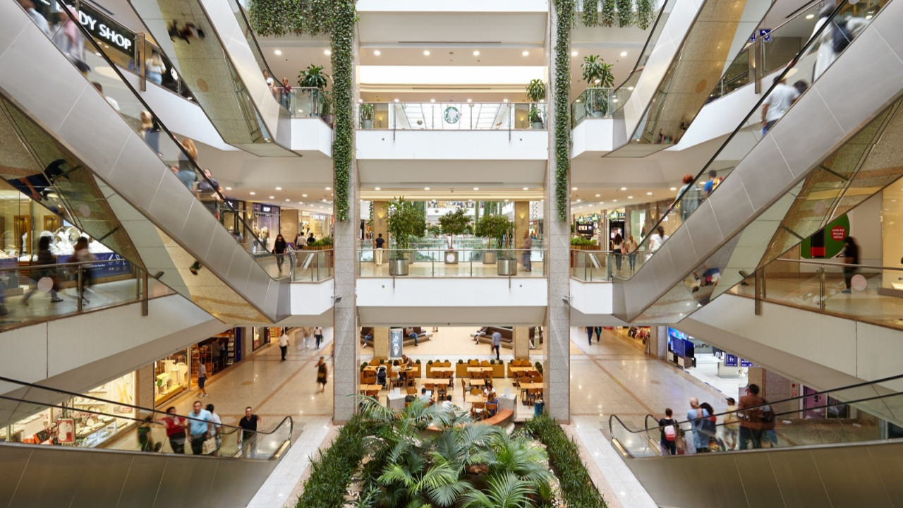 Türkiye'nin ünlü AVM'si +18 oldu: Resmi açıklama geldi