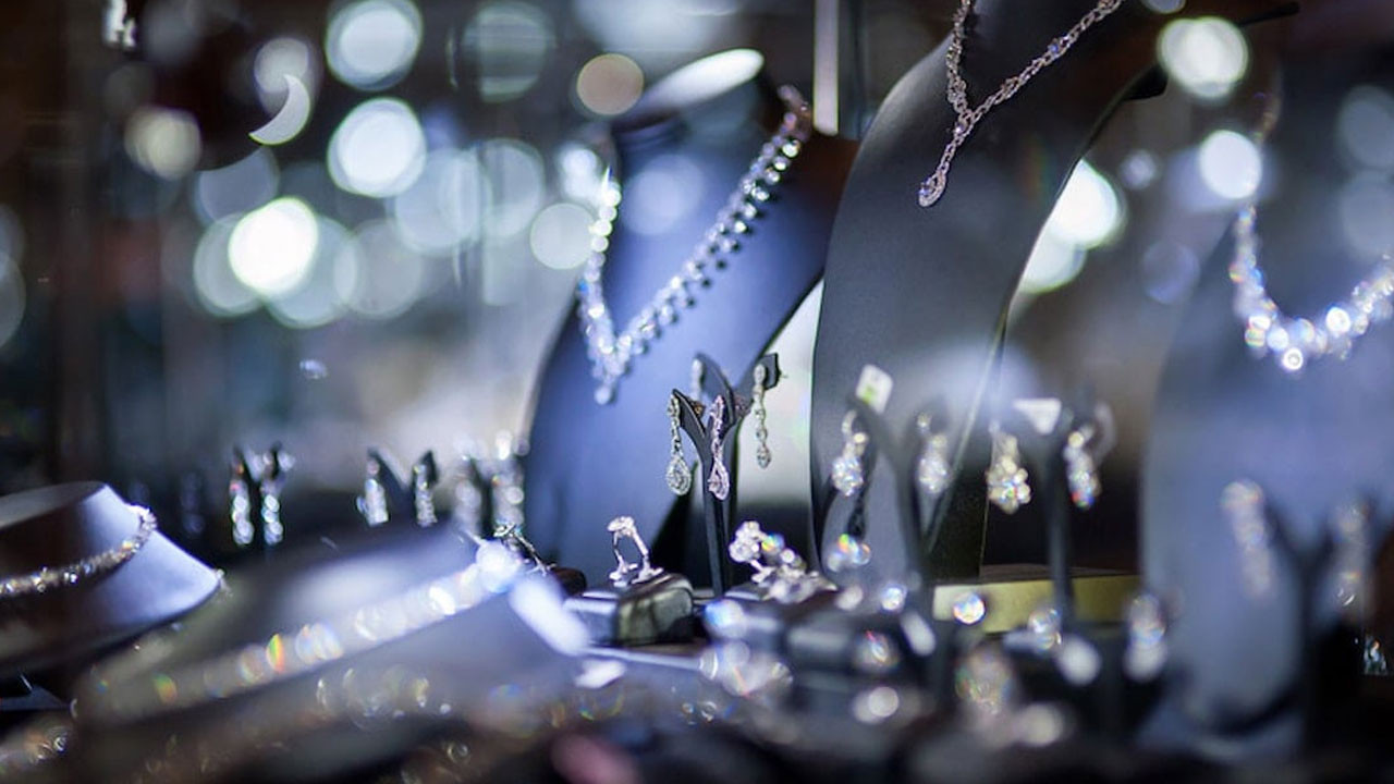 Pırlanta ve elmasa ÖTV maddesi tekliften çıkarıldı