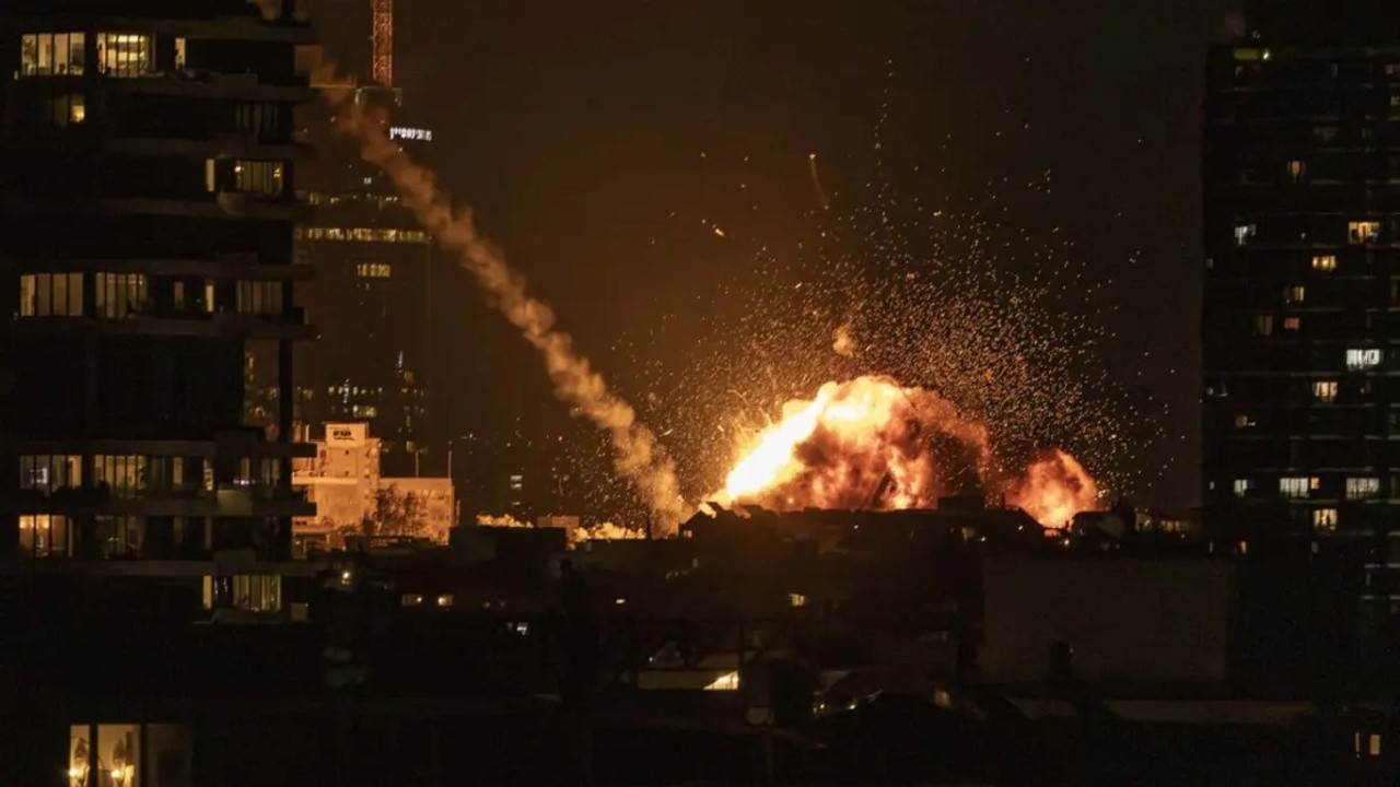 İran'dan Trump'ın açıklamalarına rest: "Düşman pişman olana kadar devam"