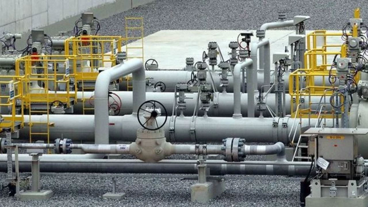 İran’dan Irak’ın güneyine doğalgaz akışı kesildi