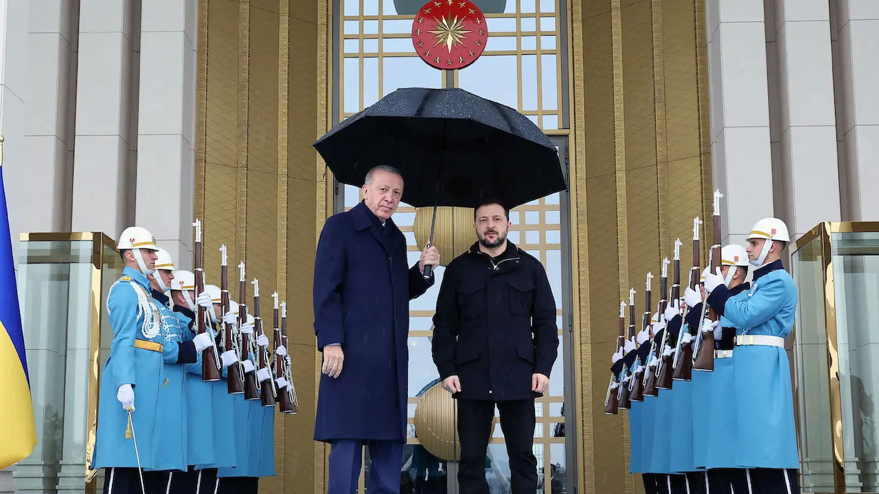 Vladimir Zelensky, Cumhurbaşkanı Erdoğan ile görüşmek için İstanbul'a geldi