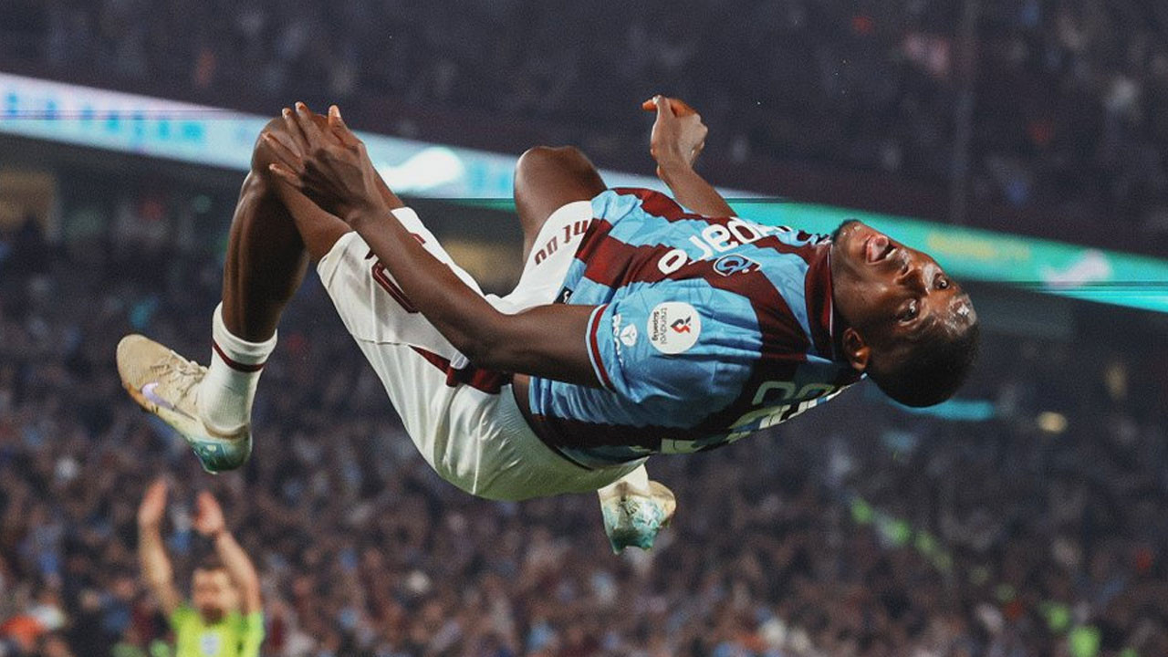 Şampiyonluk yarışı alev alev! Trabzonspor, Galatasaray'ı iki golle geçti