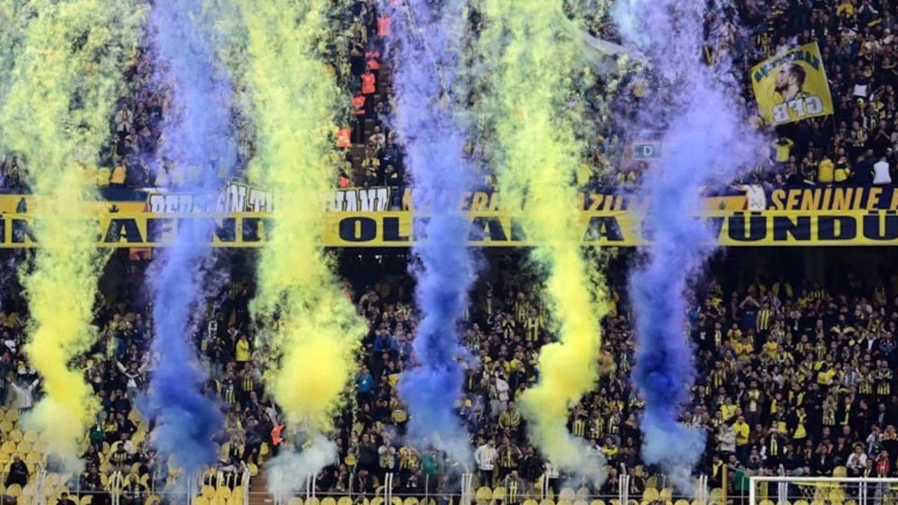 Derbi öncesinde Kadıköy'de görsel şölen