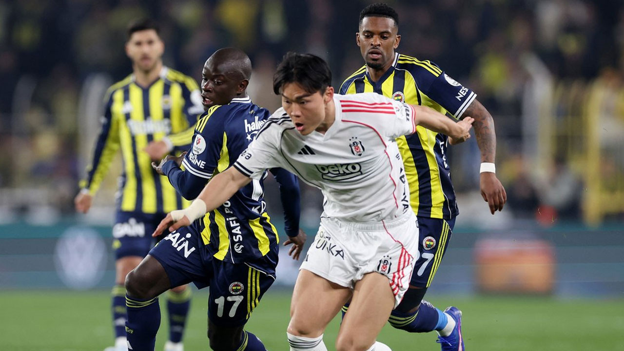 Fenerbahçe, Süper Lig'de Beşiktaş'ı 1-0 mağlup etti