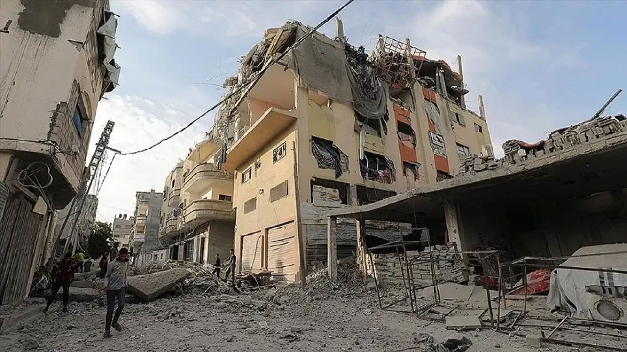 Gazze'de can kaybı 72 bin 292'ye yükseldi