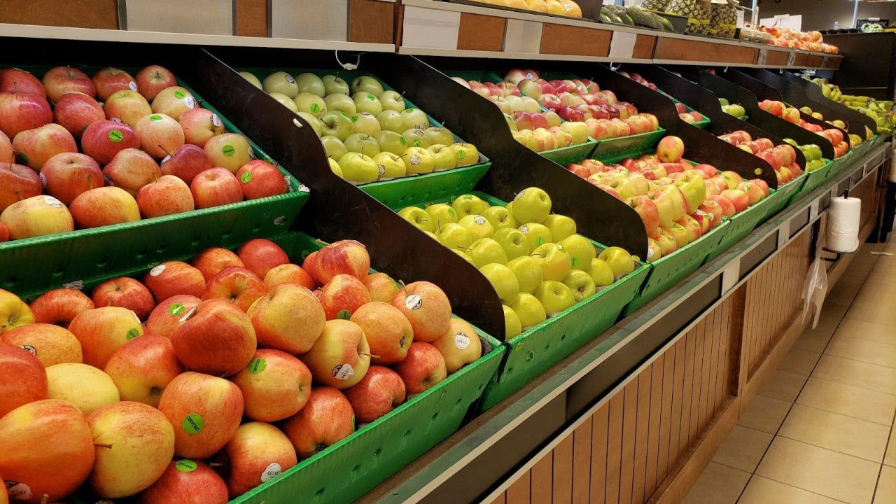 Zincir marketlerde fiyat skandalı! Tarlada 50, rafta 250 TL