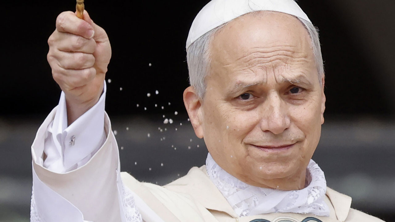 Papa 14. Leo silahların bırakılması ve barış çağrısı yaptı