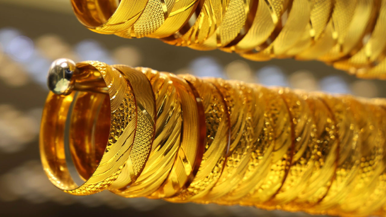 Altın resmen çakıldı! Uzman isim uyardı... "Bambaşka ve daha negatif senaryoları konuşmaya başlarız"