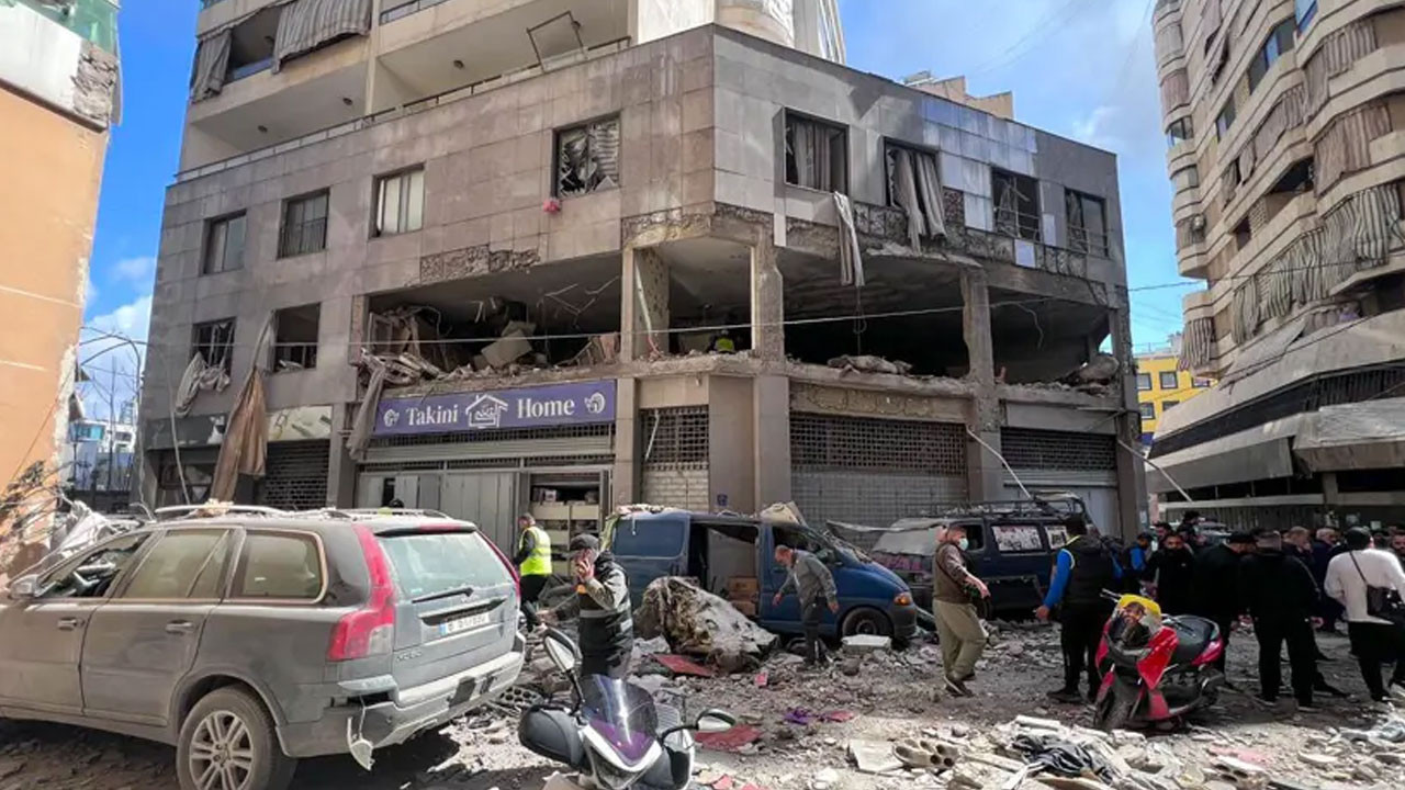 İsrail "Lübnan ateşkes dışı" dedi, gün boyu bombaladı