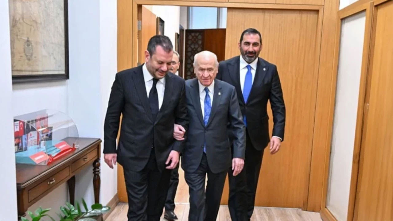 Trabzonspor heyeti, Devlet Bahçeli'yi ziyaret etti